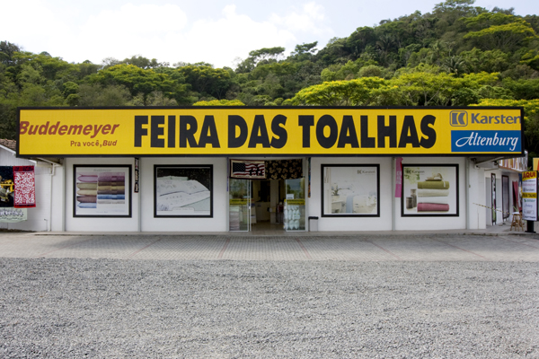 051 - Feira de Toalhas navegantes 2.jpg